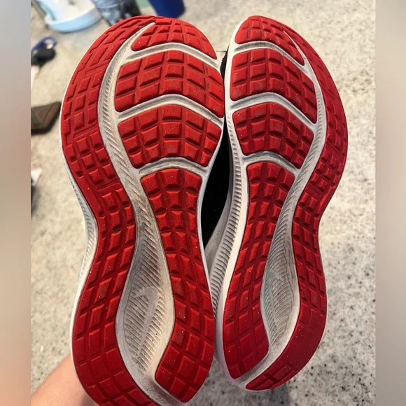 Boys Nike Shoes Size 3 - Picture 5 of 7